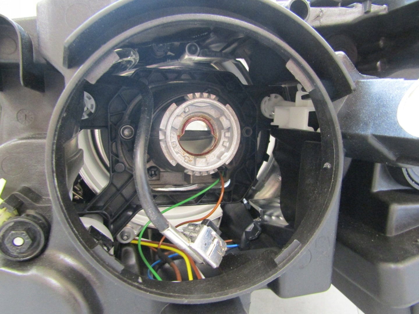 BMW X6 E71 HEADLIGHT XENON NON-SWIVEL LIFT 10-14 RH RIGHT