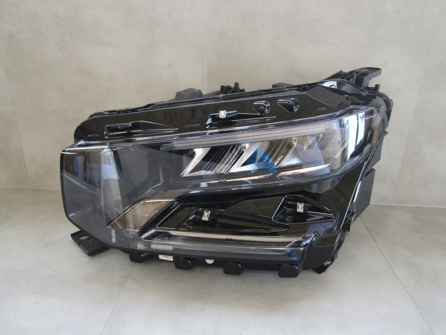 HEADLIGHT CITROEN E-C3 C3 C3 AIRCROSS IV 4 LED 24- LH 9851349180