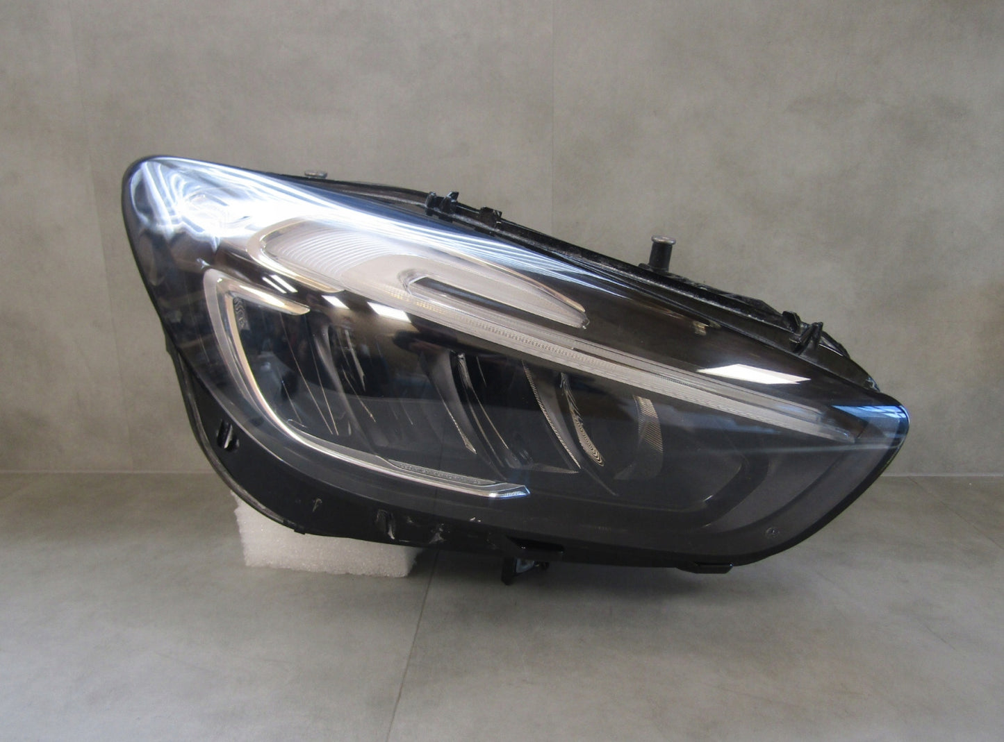 HEADLIGHT MERCEDES B CLASS W247 LED LIFT PERFORMANCE RH 22- A2479061004
