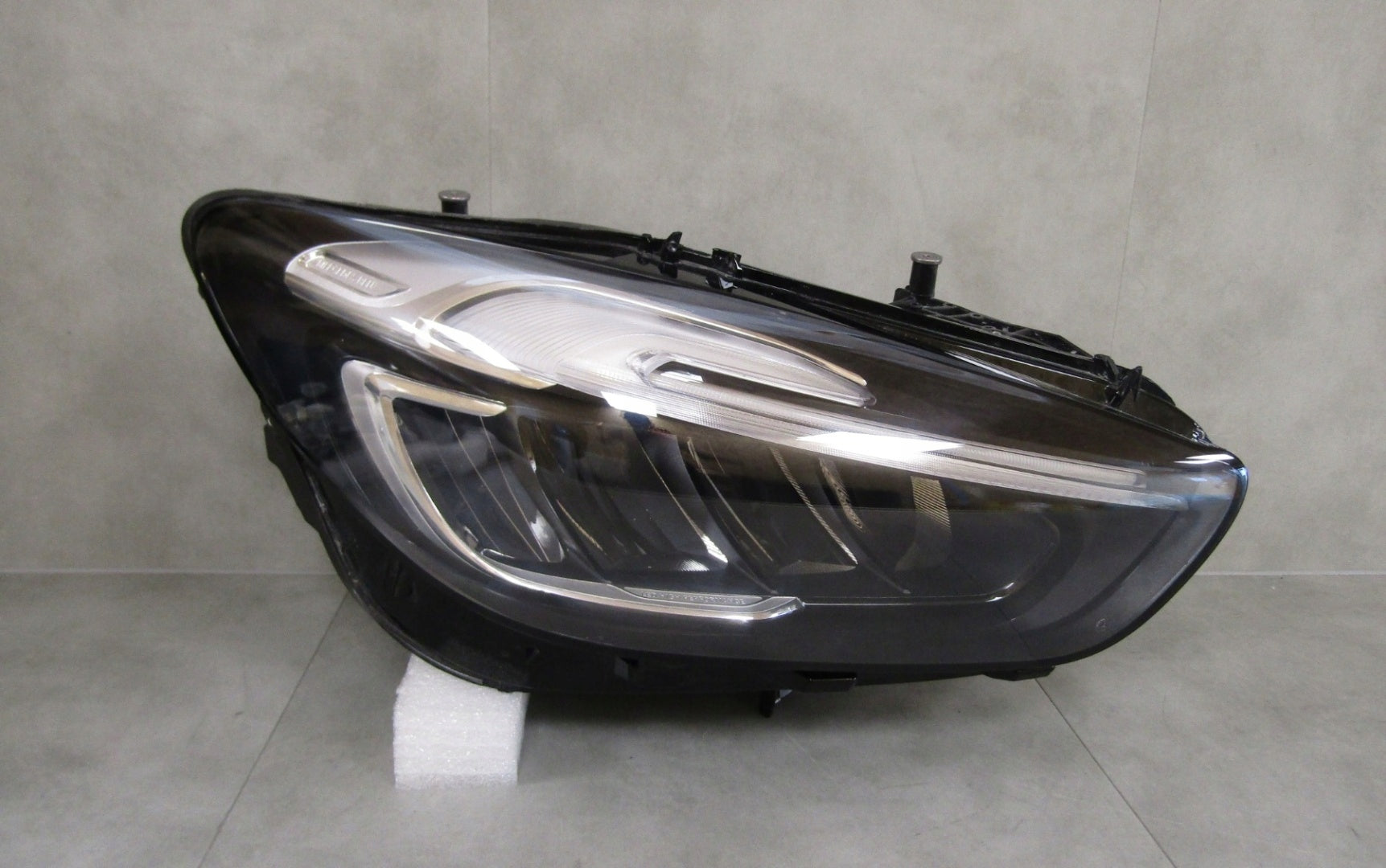 MERCEDES B CLASS W247 LED HEADLIGHT LIFT PERFORMANCE RH RIGHT 22- A247906