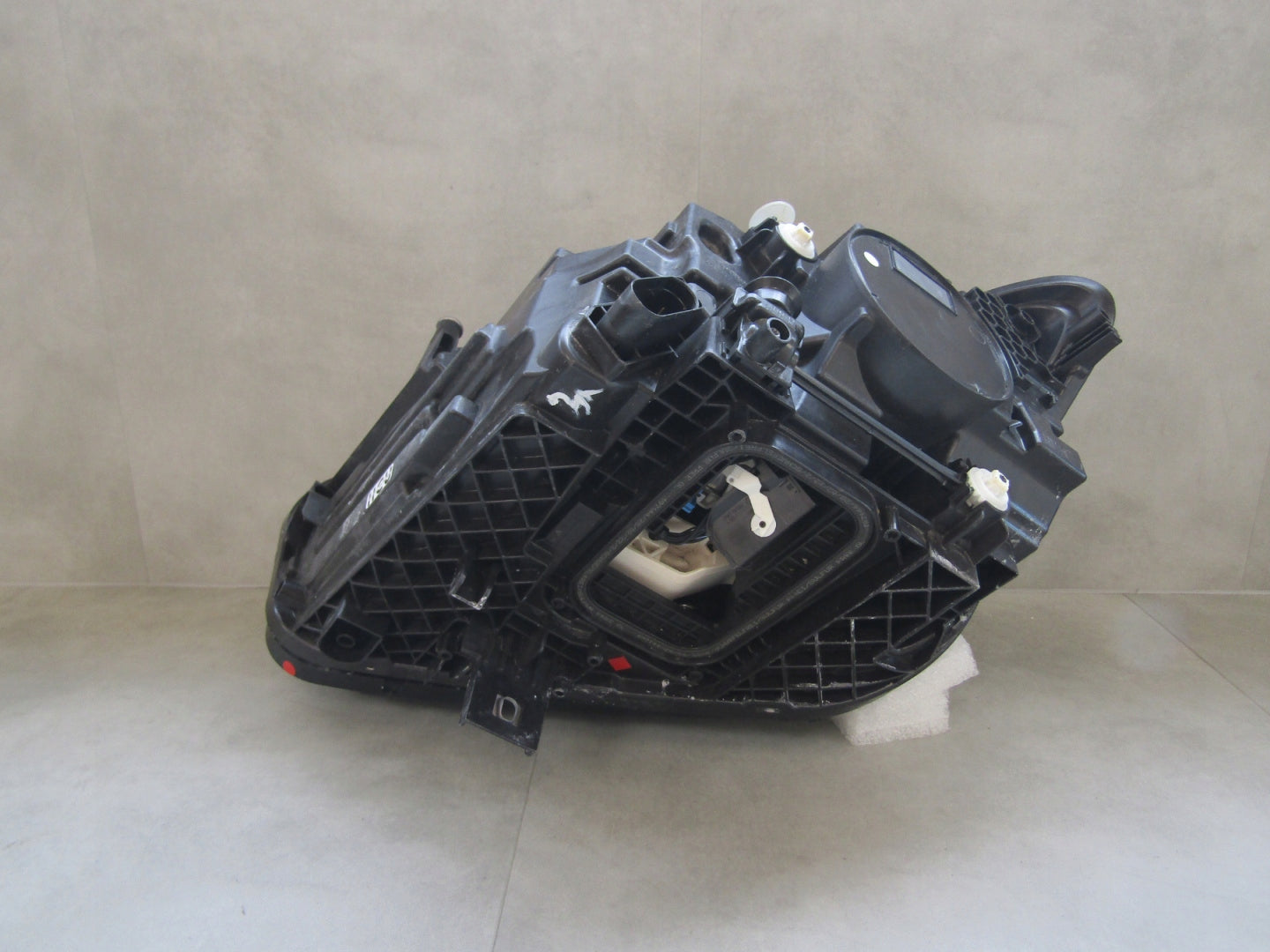 MERCEDES B CLASS W247 LIFT MULTIBEAM 23- HEADLIGHT RH A2479061404