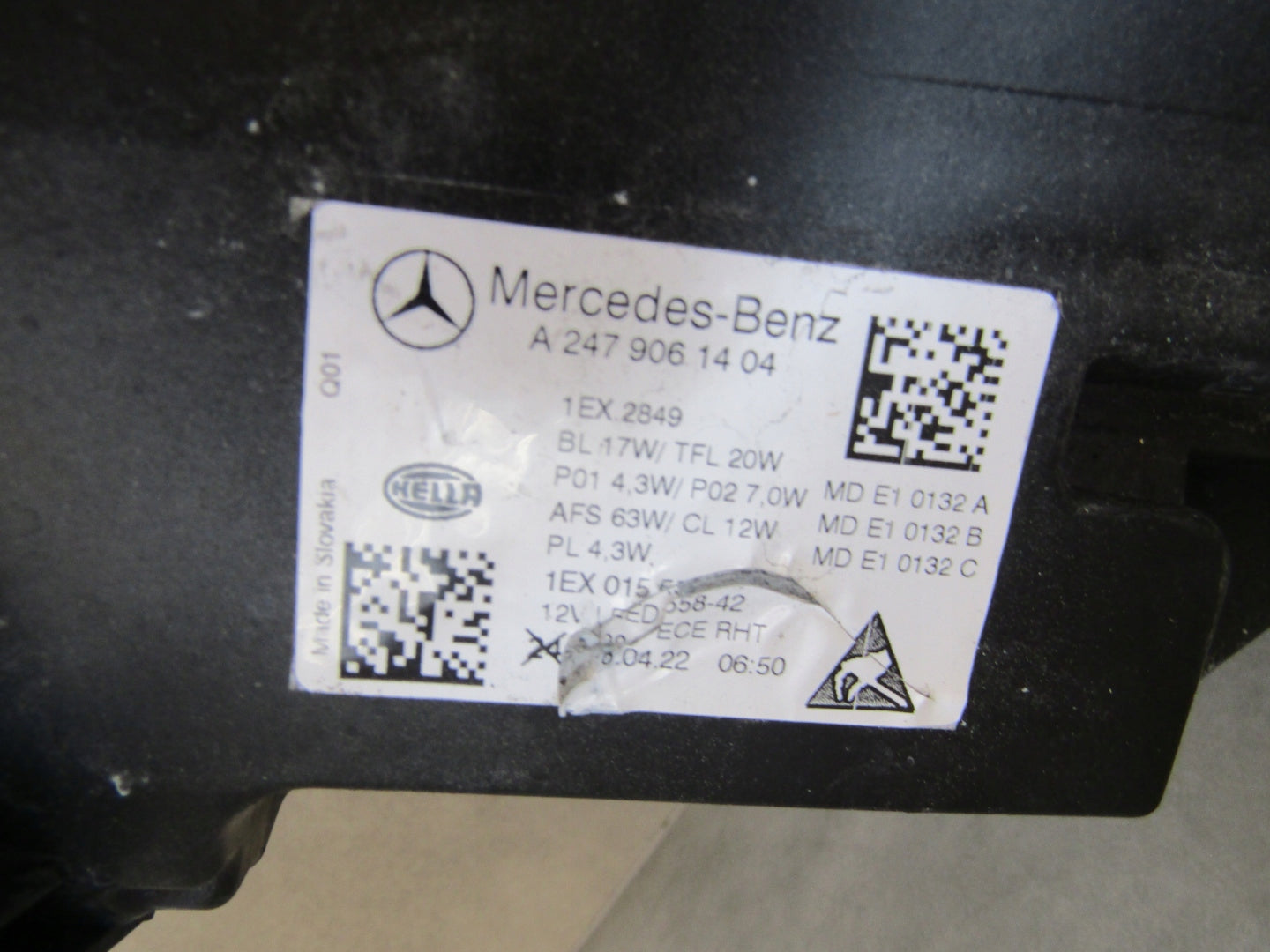 MERCEDES B CLASS W247 LIFT MULTIBEAM 23- HEADLIGHT RH A2479061404