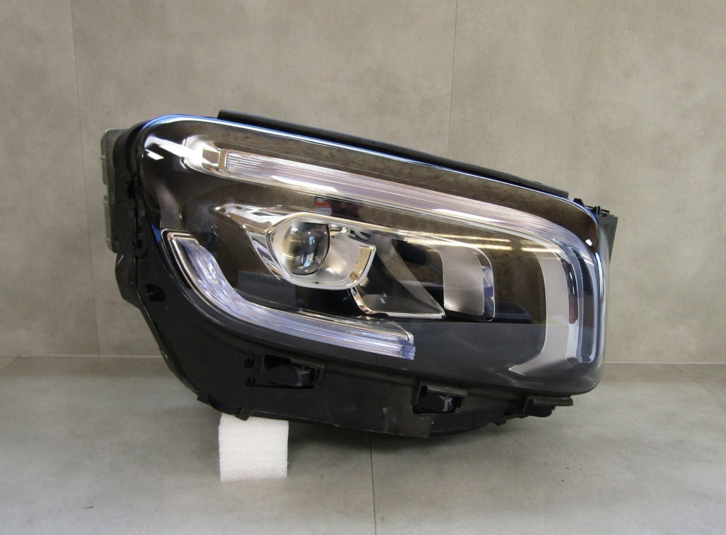 MERCEDES GLB 247 FULL LED HIGH PERFORMANCE HEADLIGHT 19-23 RH A2479063200