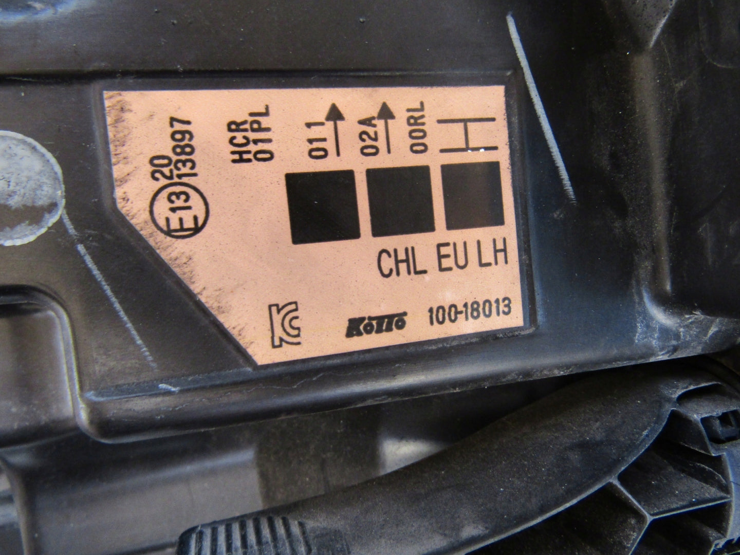 NISSAN QASHQAI J11 HEADLIGHT STANDARD LENS WITH LED LH 13-17 100-18013