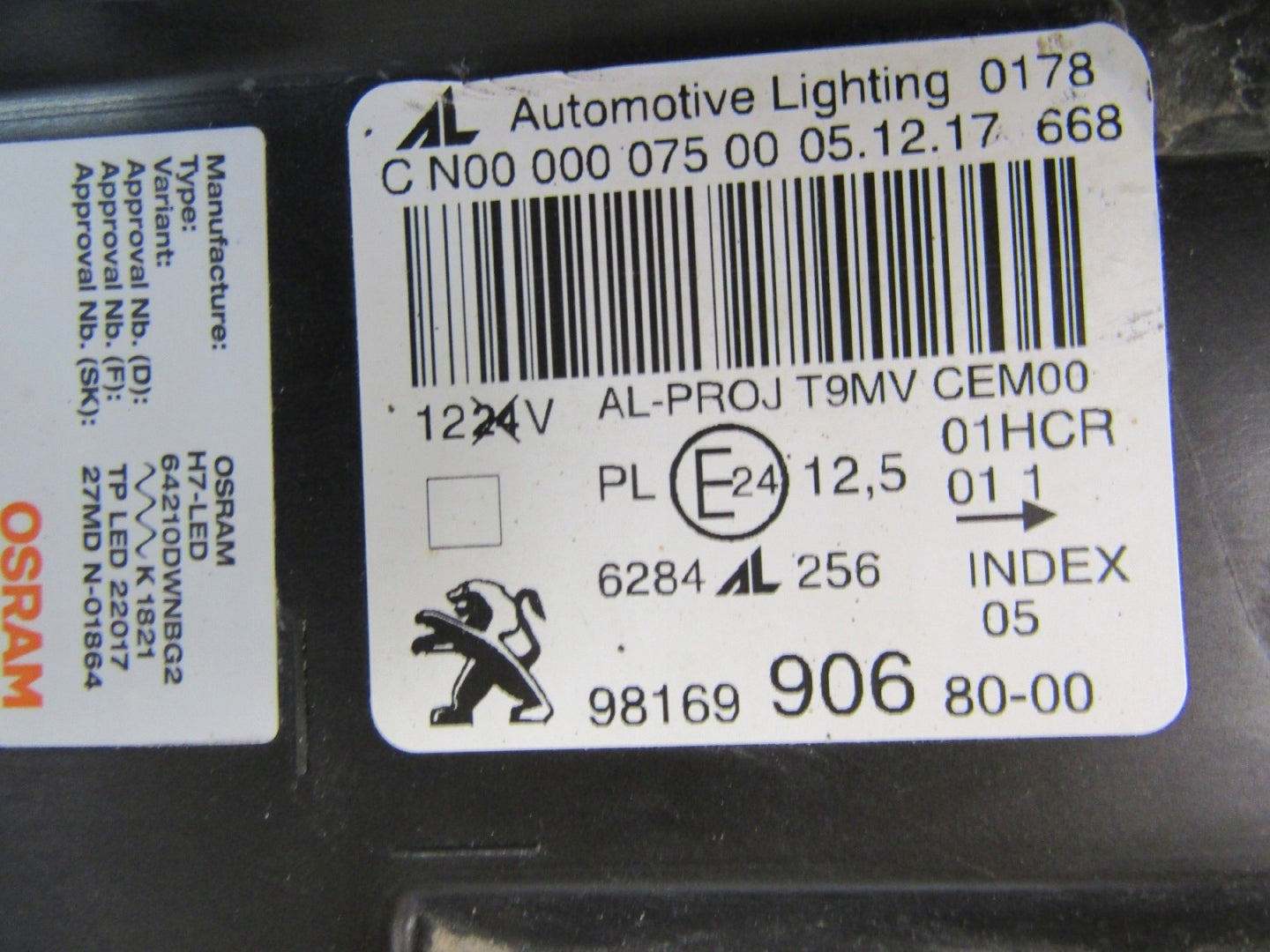 FRONT HEADLIGHT PEUGEOT 308 T9 LIFT STANDARD LENS 17-21 LH LEFT 981699068000