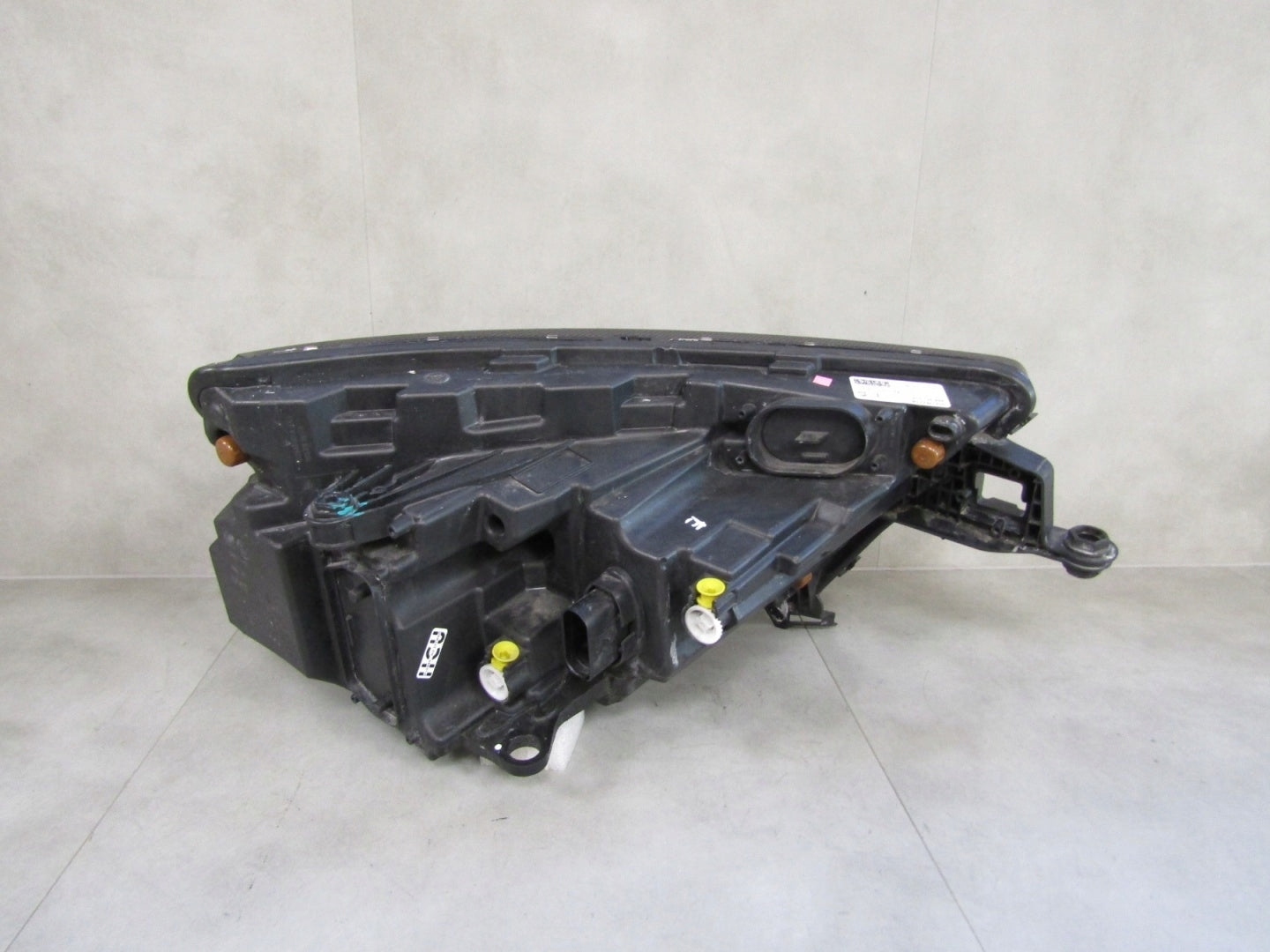 SKODA KAMIQ 658 LED 19-23 LH LEFT HEADLIGHT 658941015