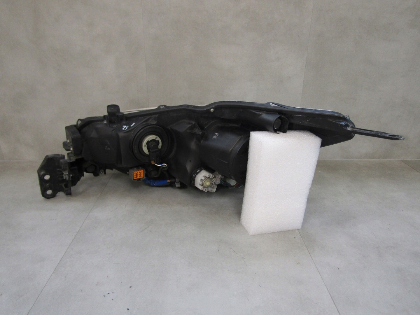 HEADLIGHT SUBARU OUTBACK V LEGACY VI LED RH RIGHT 14-19