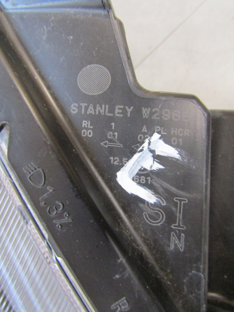 HEADLIGHT SUZUKI SWIFT VI MK8 VIII LED RH 19-24 W2966