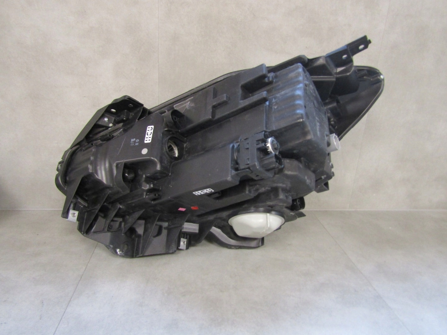 HEADLIGHT SUZUKI SWIFT VI MK8 VIII LED RH 19-24 W2966