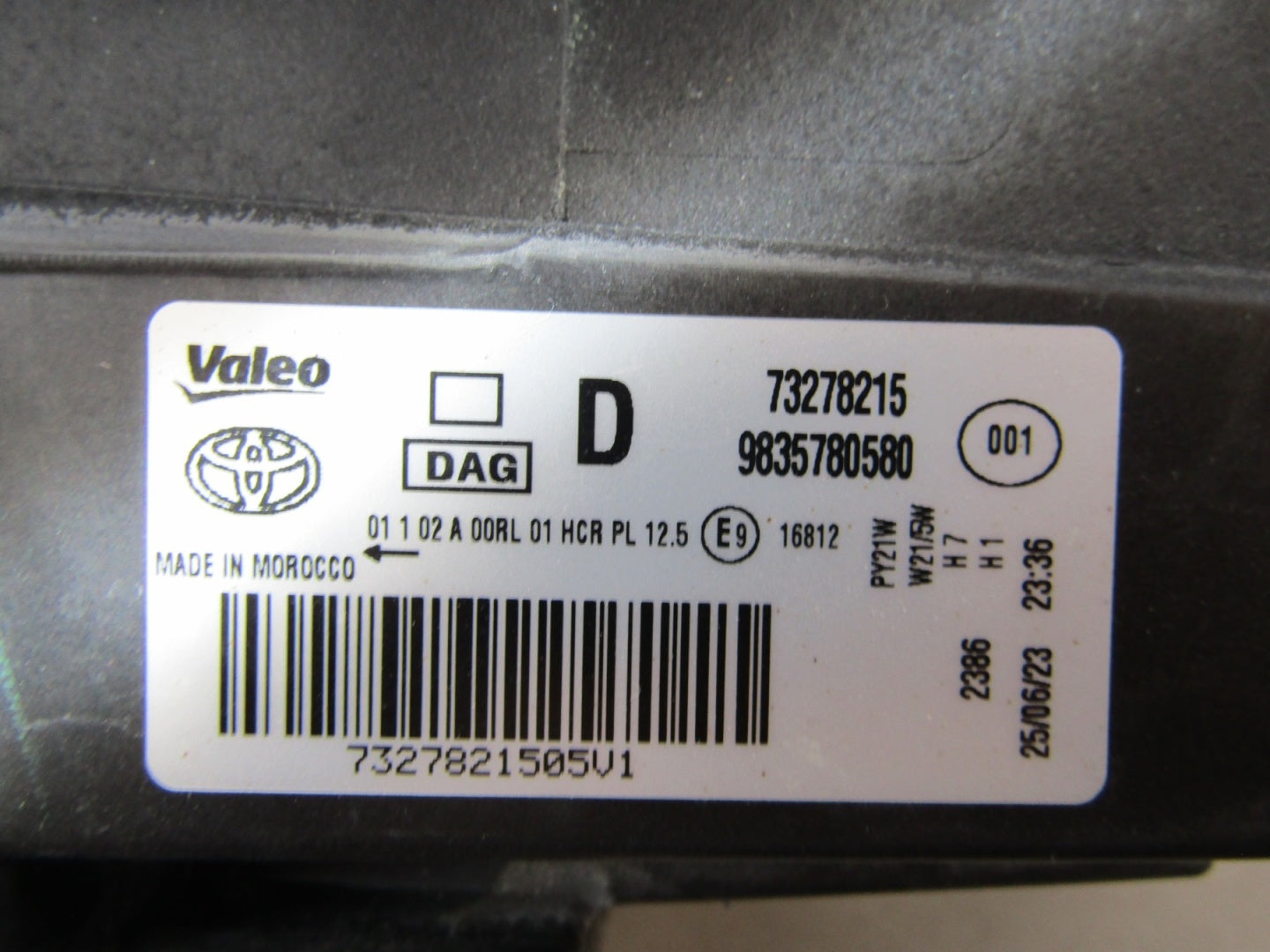 HEADLIGHT TOYOTA PROACE CITY STANDARD RH 19- 9835780580