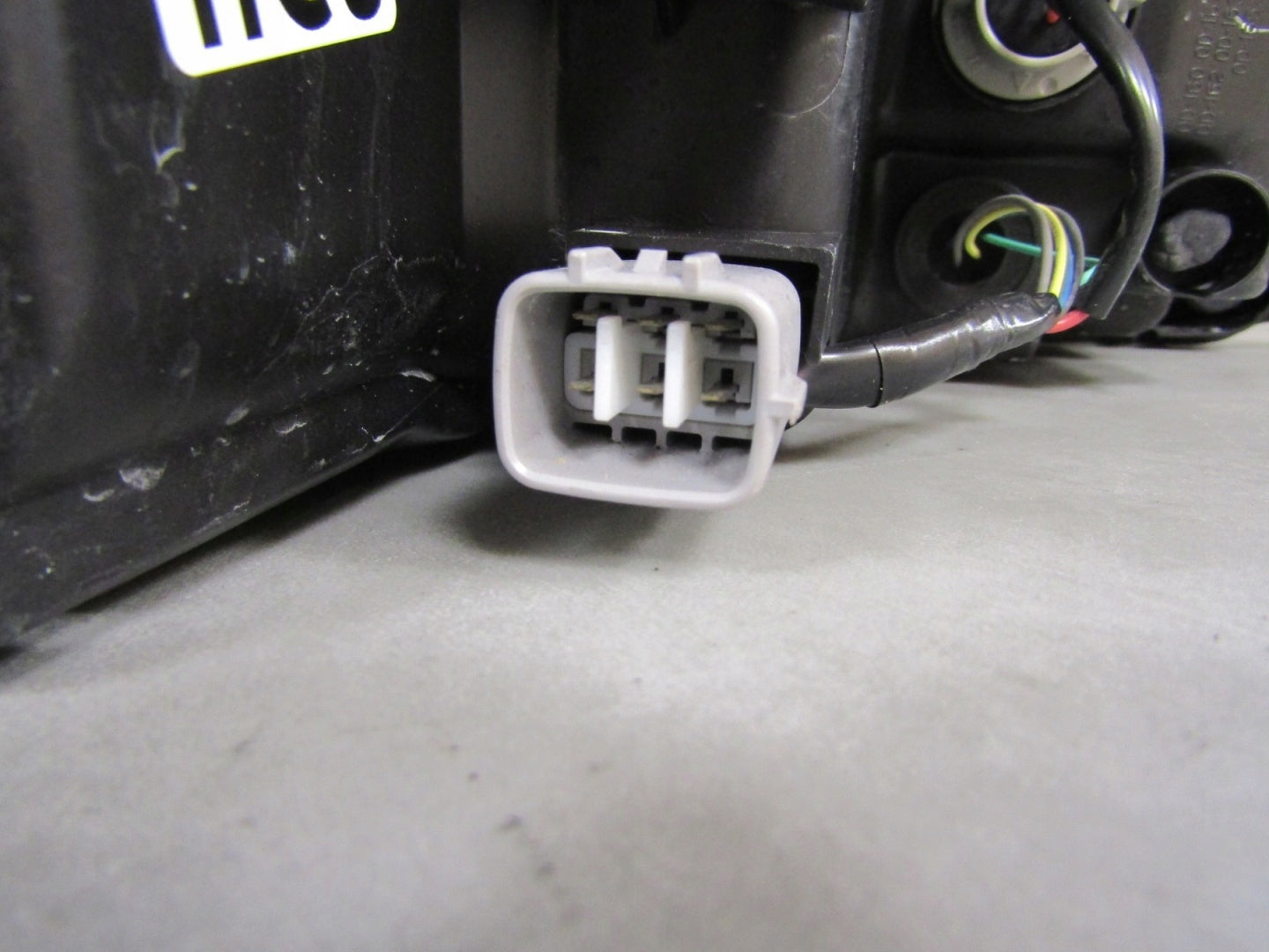 Front Headlight Toyota Yaris 3 III Lift STANDARD LENS WITH LED 14-17 LH LEFT