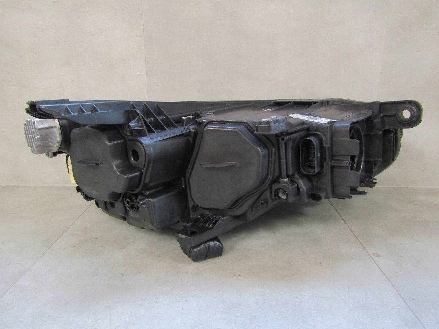 VOLKSWAGEN PASSAT B8 FULL LED IQ LIFT LH LEFT HEADLIGHT 19- 3G1941113J