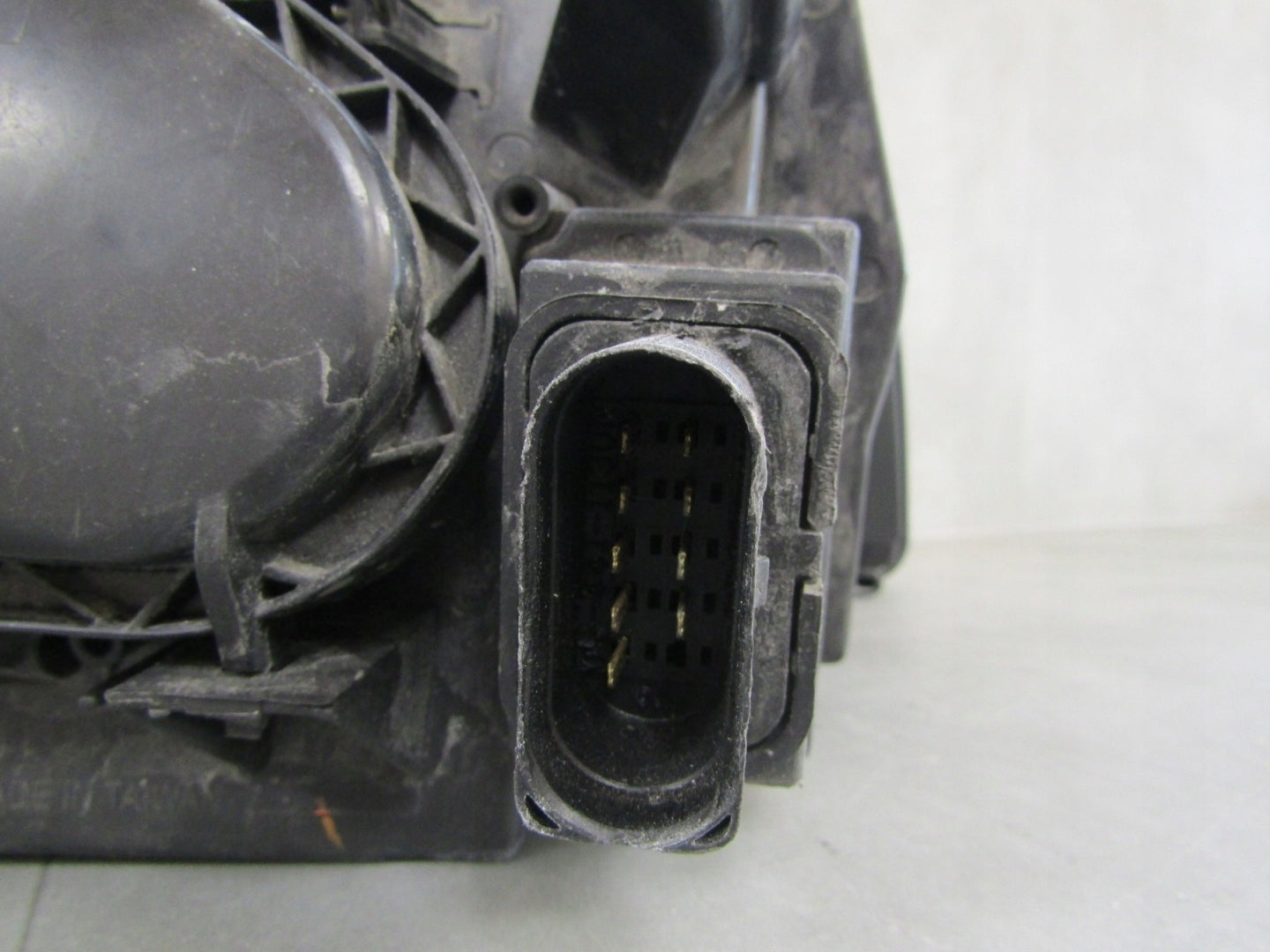 VOLKSWAGEN T5 MULTIVAN STANDARD HEADLIGHT LH LEFT 03-