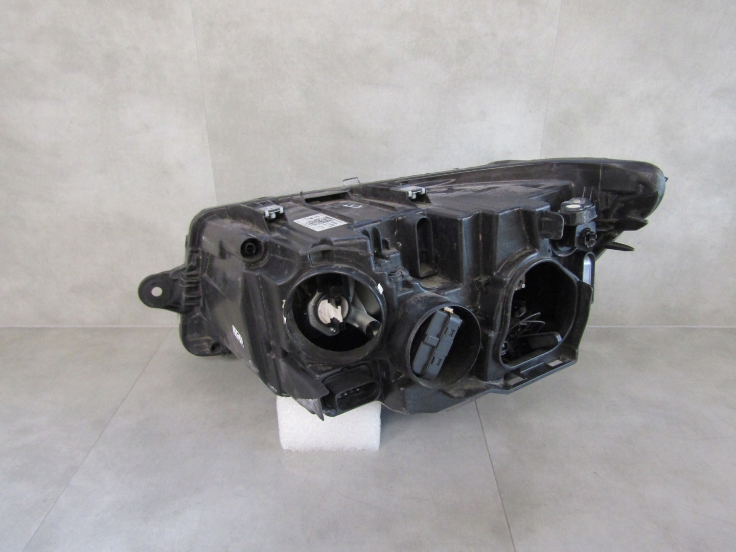 VW T6 TRANSPORTER HEADLIGHT LIFT STANDARD 7L1 T6.1 RH 19-23 7L1941006B