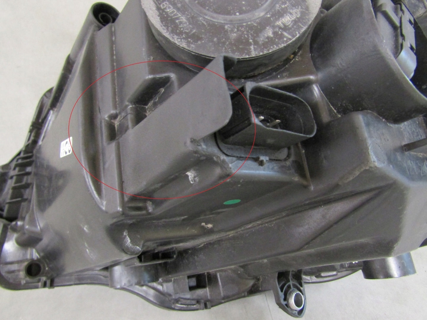 VW T6 TRANSPORTER HEADLIGHT LIFT STANDARD 7L1 T6.1 RH 19-23 7L1941006B