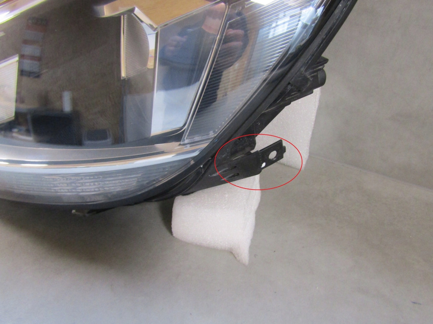 VW Touran 2 II 5TB HEADLIGHT Standard 15- LH 5TB941005A