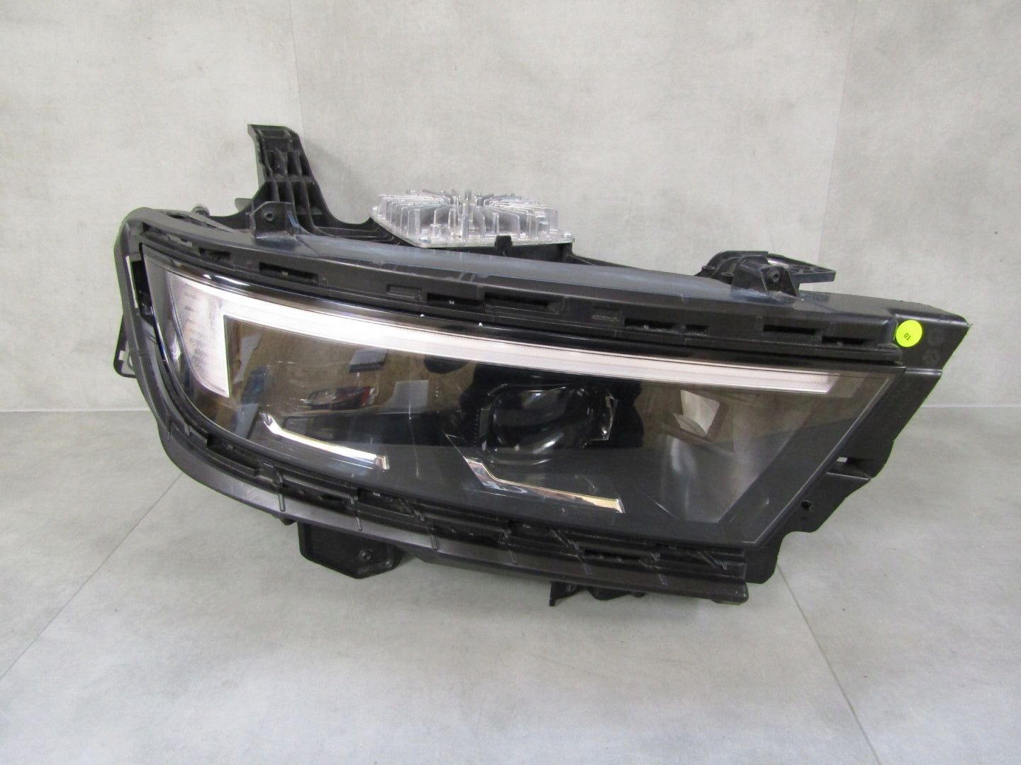 Front Lamp Astra L VI FULL LED LUX RH 22- 9840160780