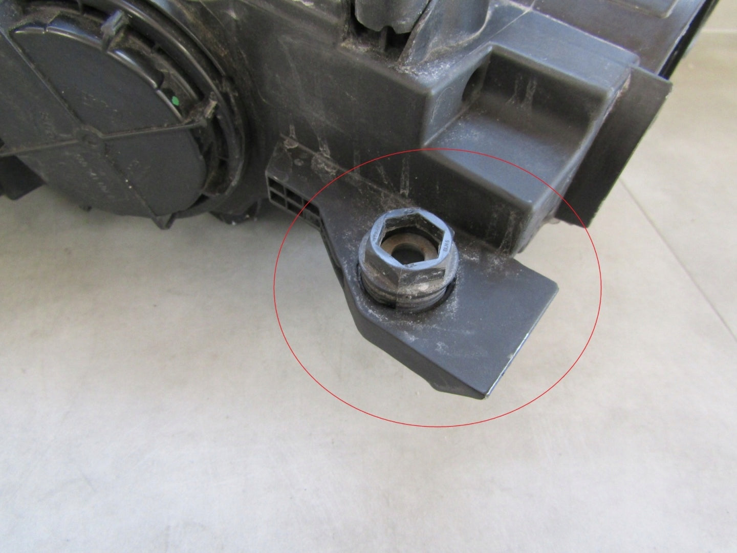 Audi A3 8V E-TRON LIFT XENON HEADLIGHT 16-20 RH 8V0941006H