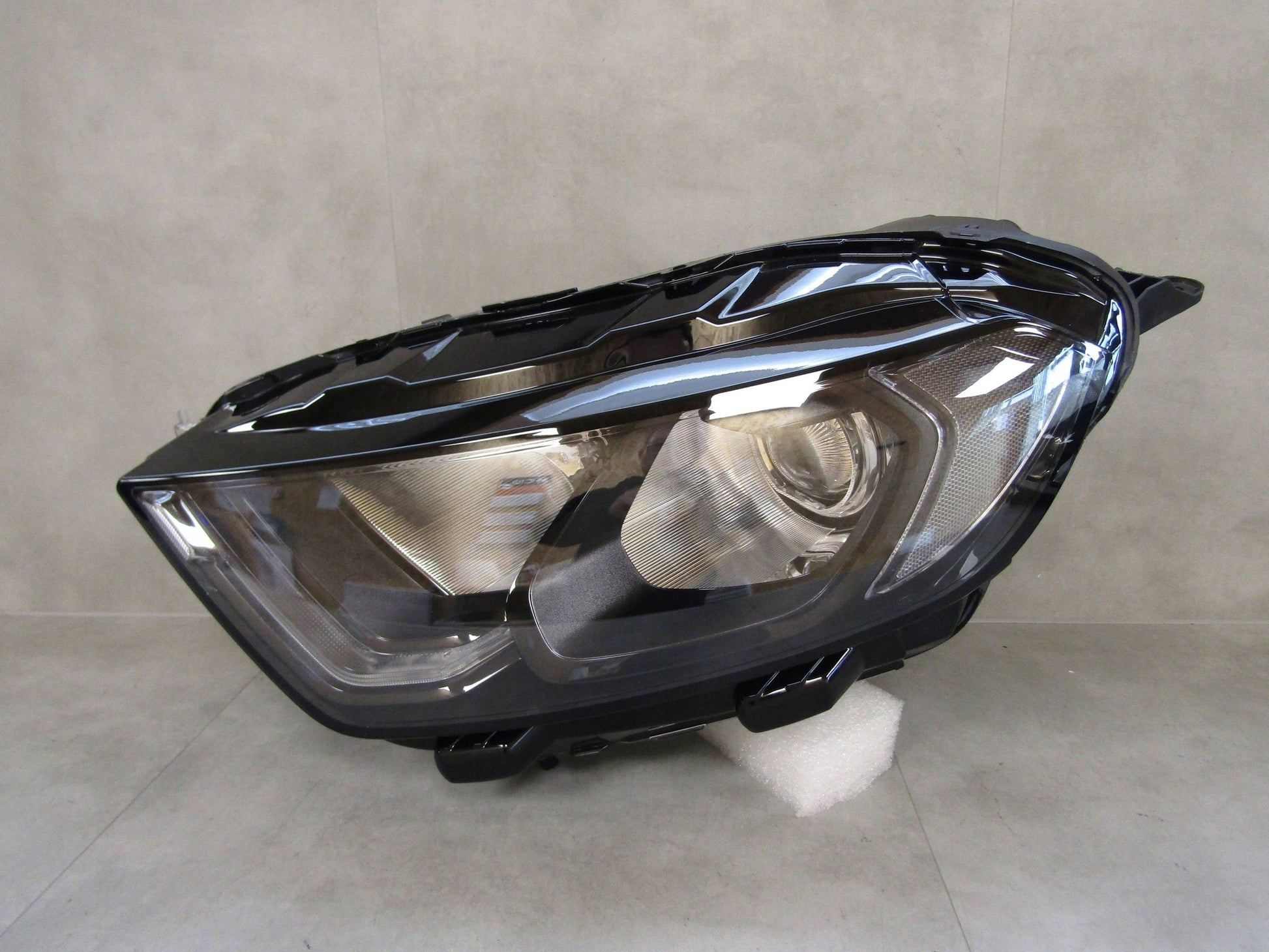 Ford Ecosport 2 II Lift MID LED 17- LH (Left) Headlight MN15 13E015