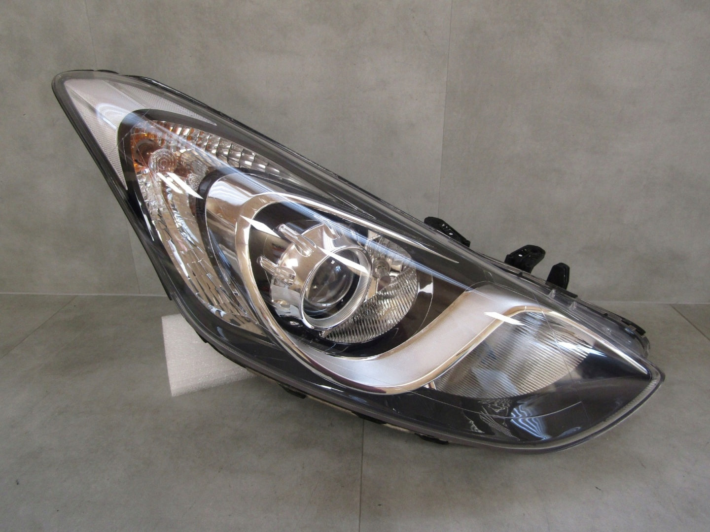 Headlight Hyundai I30 II STANDARD LENS 11-17 RH RIGHT