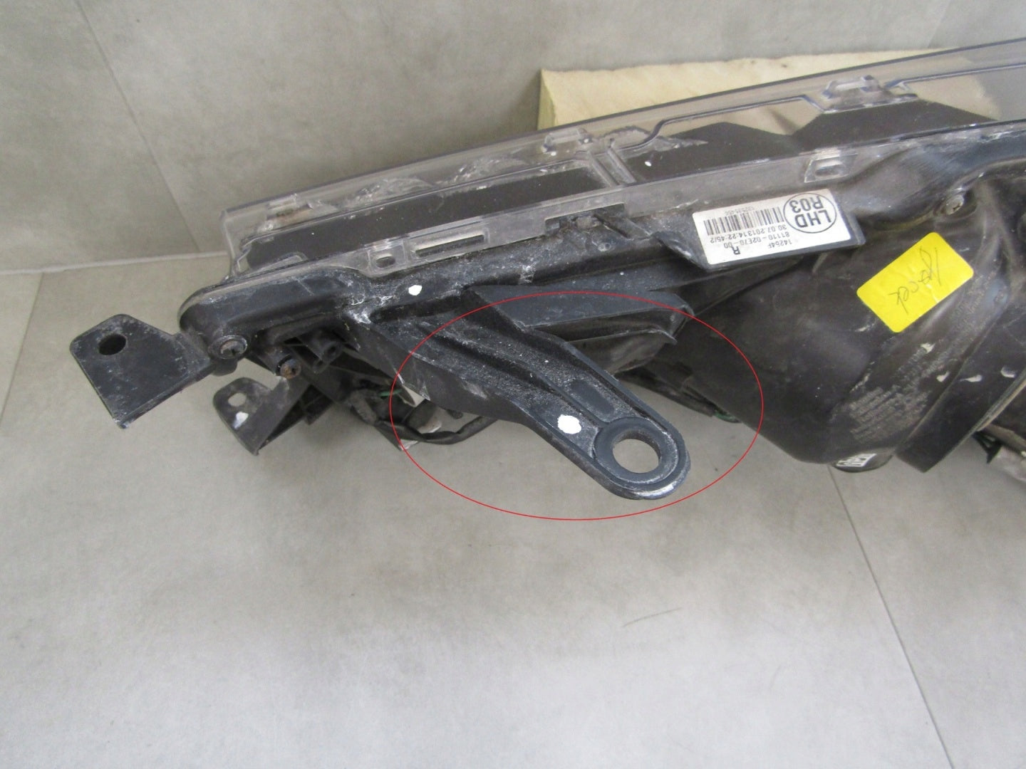 Front Lamp Toyota Corolla E16 E17 E18 Standard with LED 13-16 RH RIGHT 81110-02