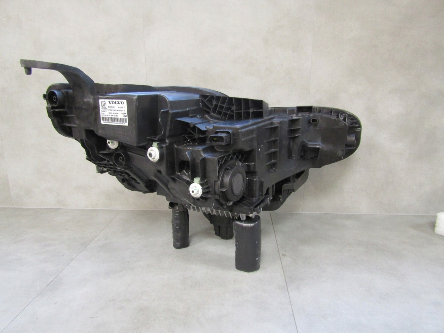 Volvo EX30 EX-30 FULL LED 23- Headlight LH LEFT 80000401