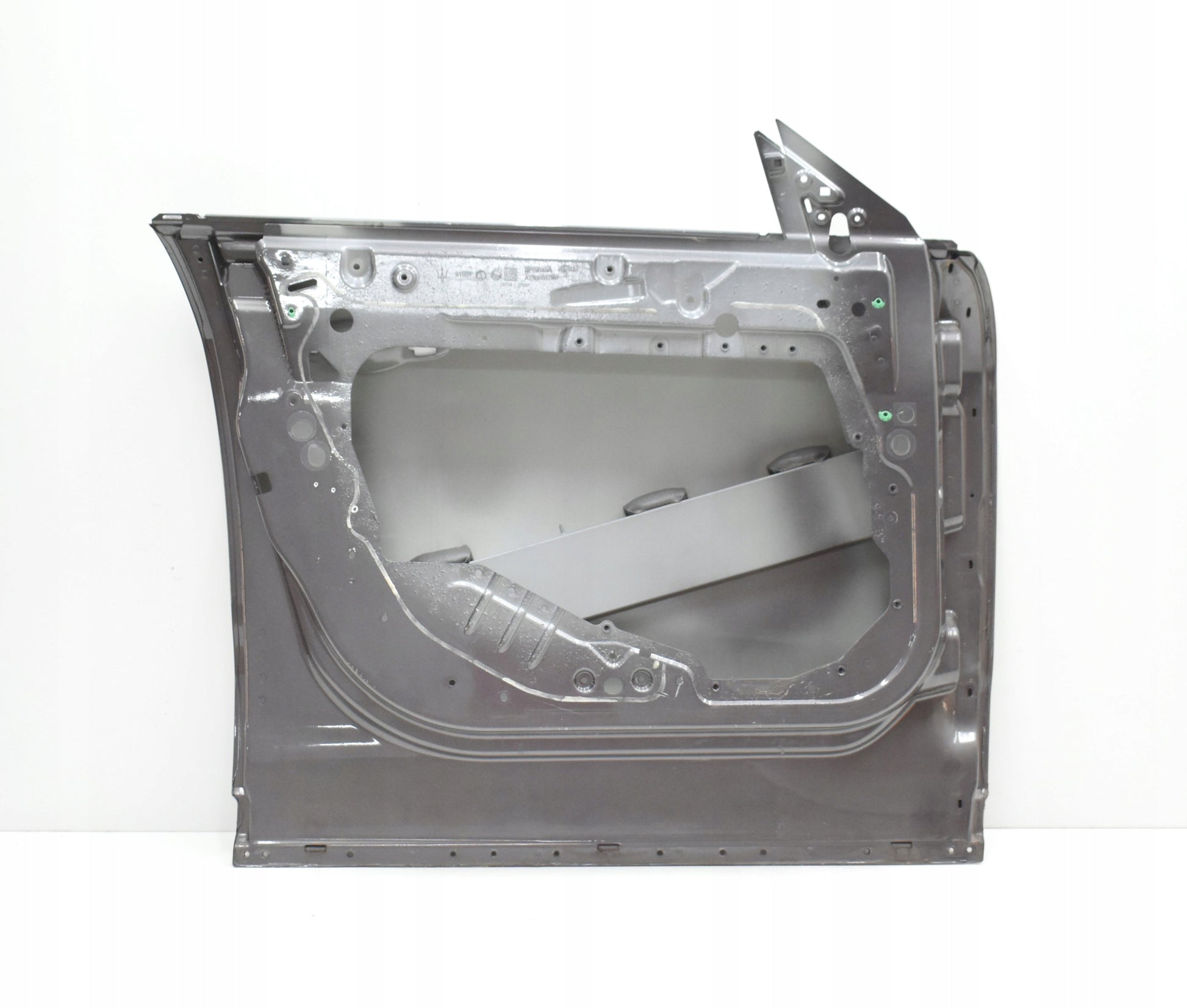 MASERATI LEVANTE LEFT FRONT DOOR ORG