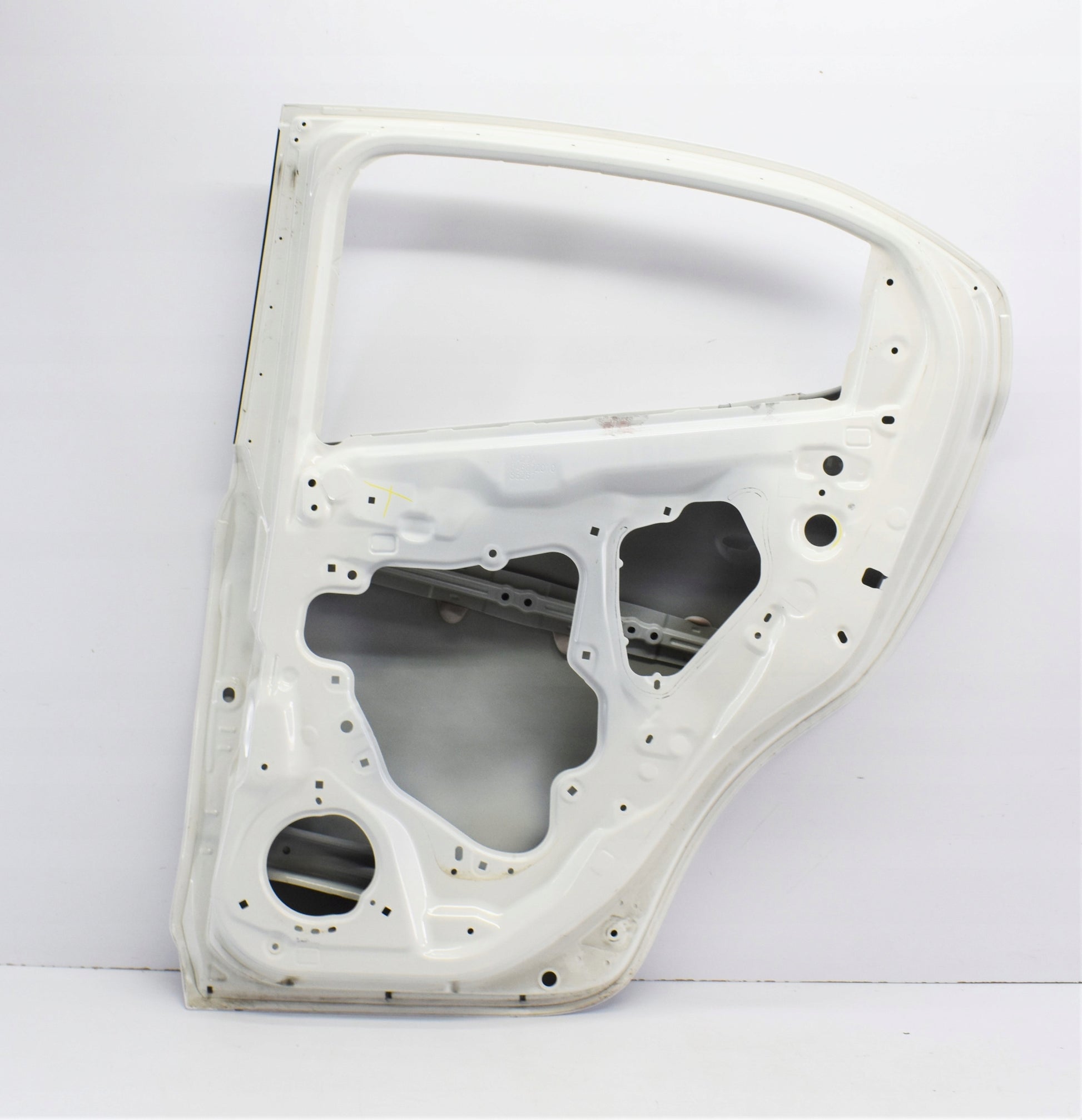 MAZDA 2 II DJ RIGHT REAR DOOR ORG