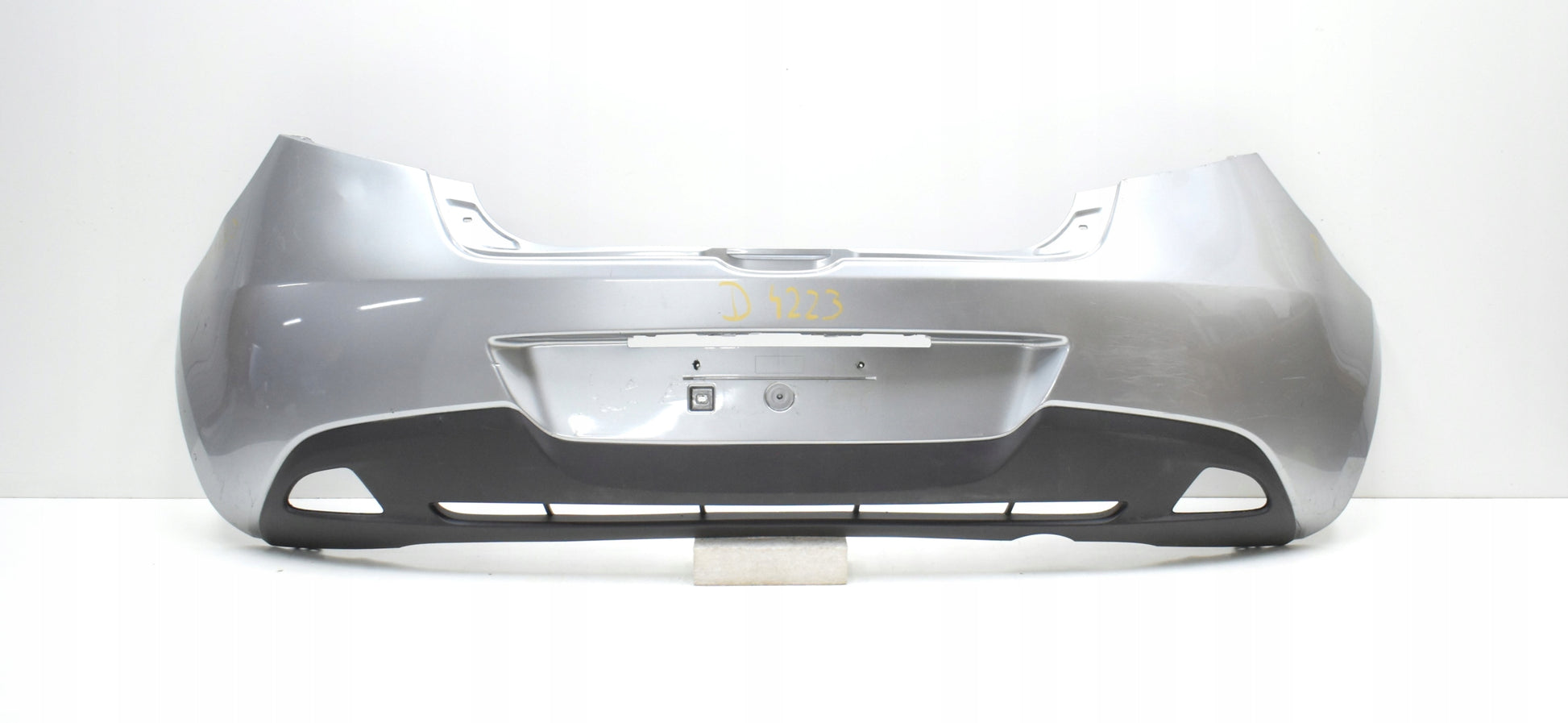 MAZDA 2 DE REAR BUMPER ORIGINAL