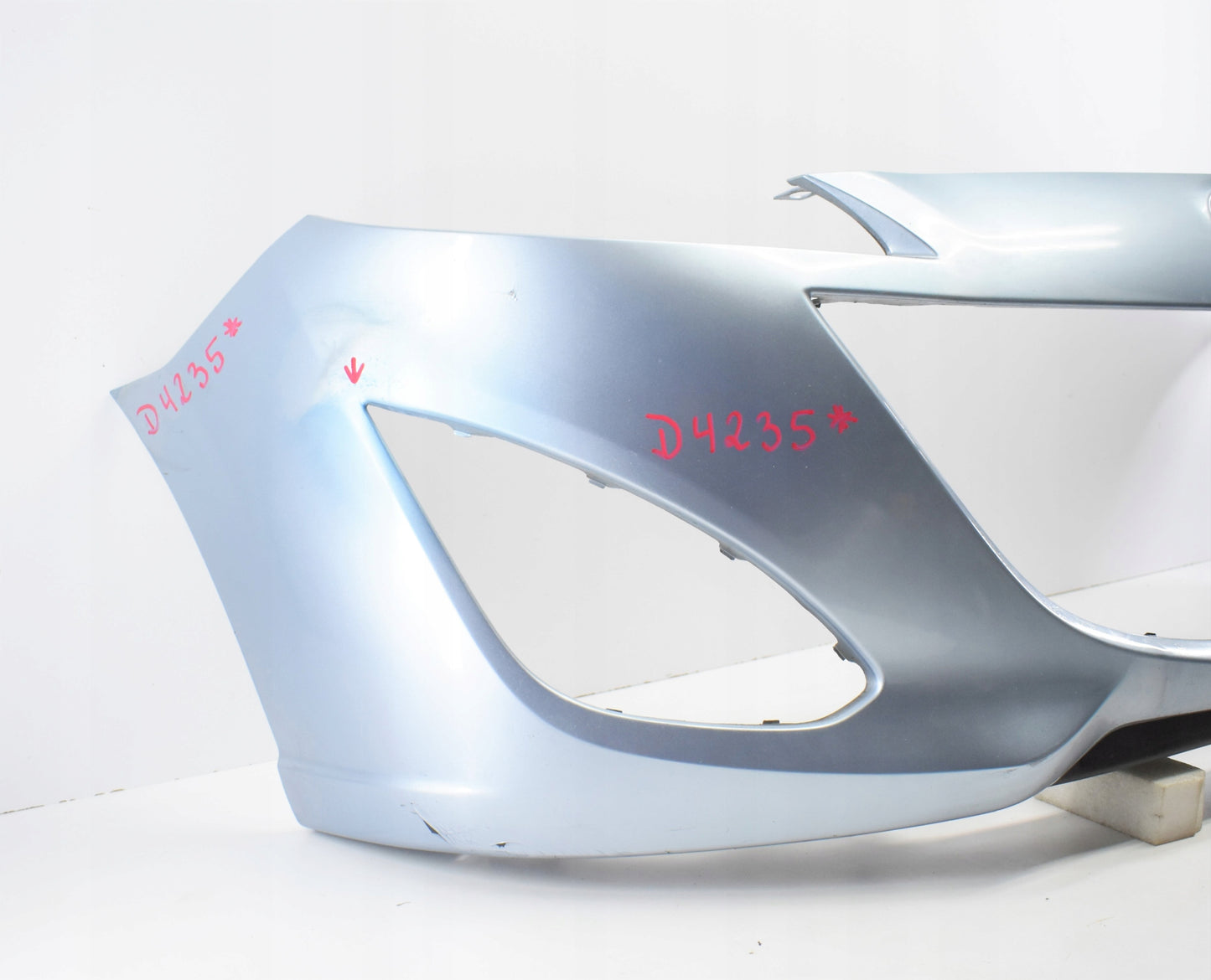 MAZDA V 5 FRONT BUMPER ORG 2010+