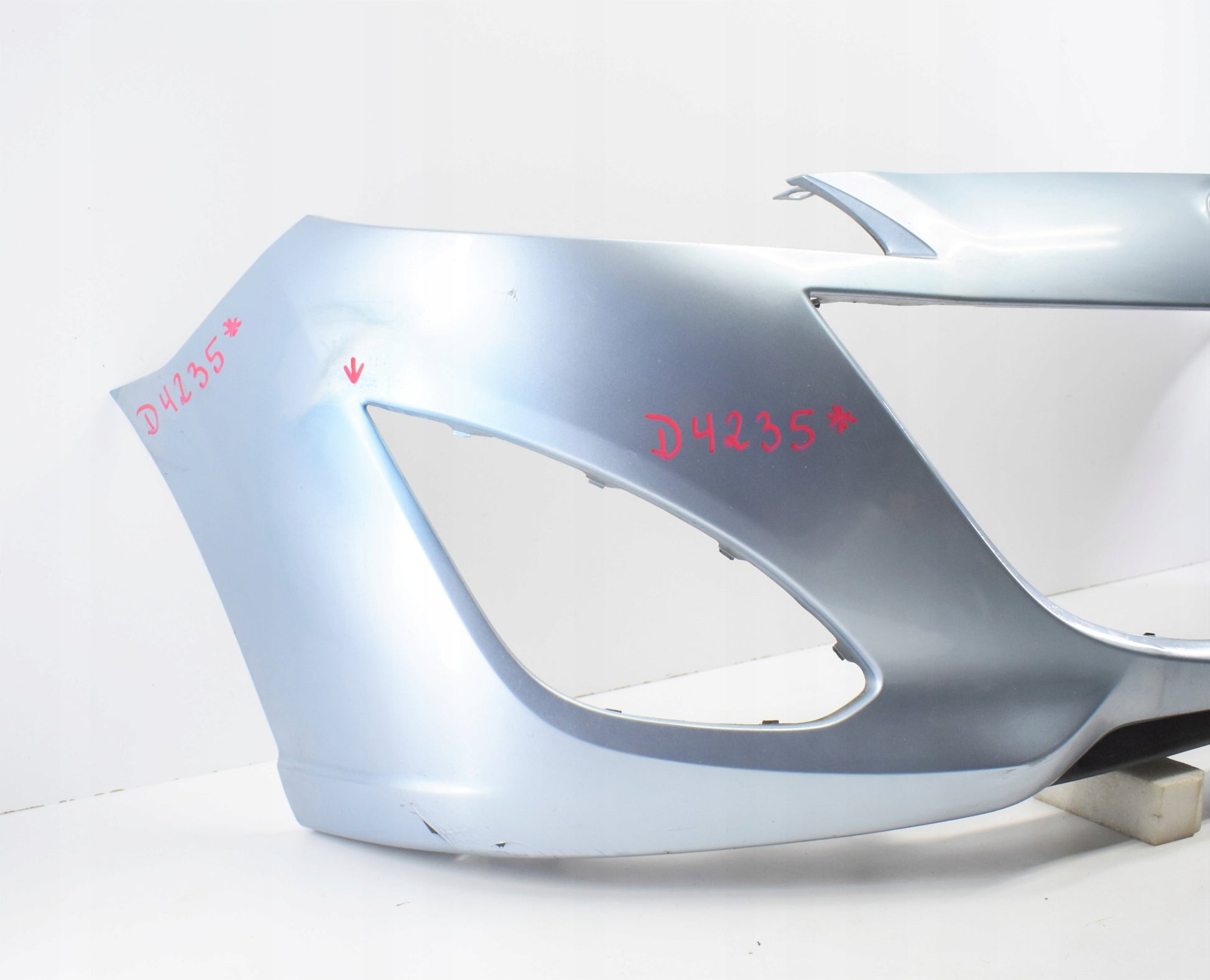 MAZDA V 5 FRONT BUMPER ORG 2010+