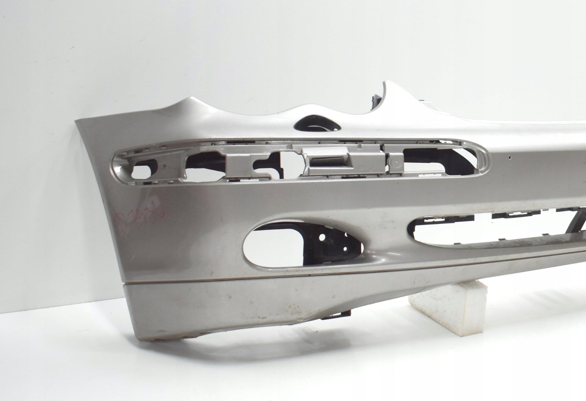 MERCEDES C CLASS W203 FRONT BUMPER ORIGINAL + FRAME