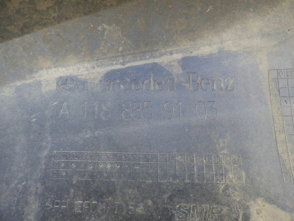 MERCEDES CLA 118 W118 LIFT 23- front bumper