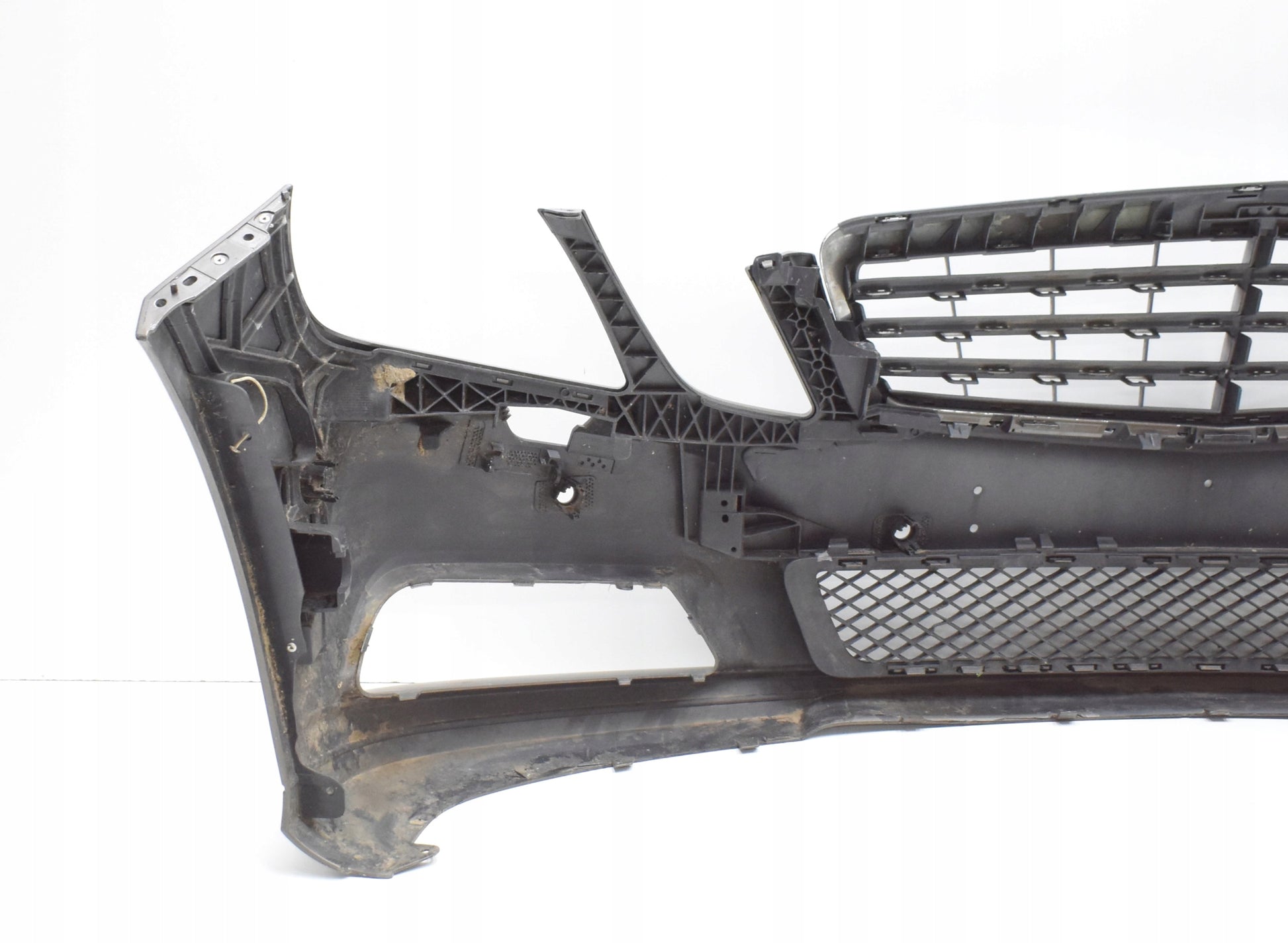 MERCEDES E-CLASS W212 FRONT BUMPER ORG + GRILLE