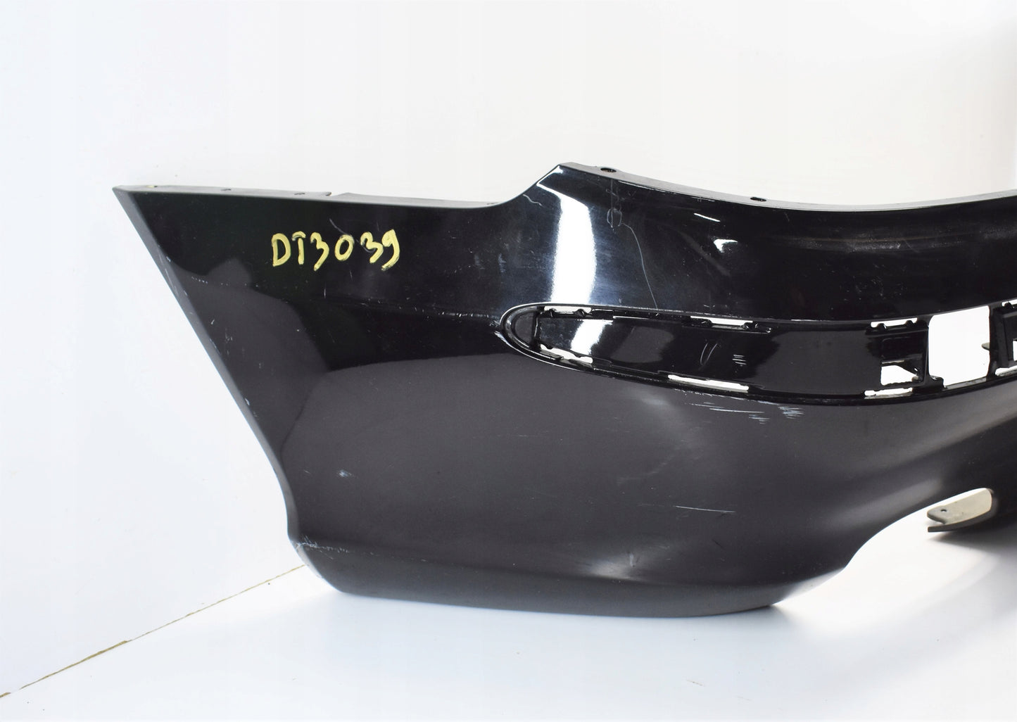 MERCEDES SL W230 REAR BUMPER EXCELLENT CONDITION ORG