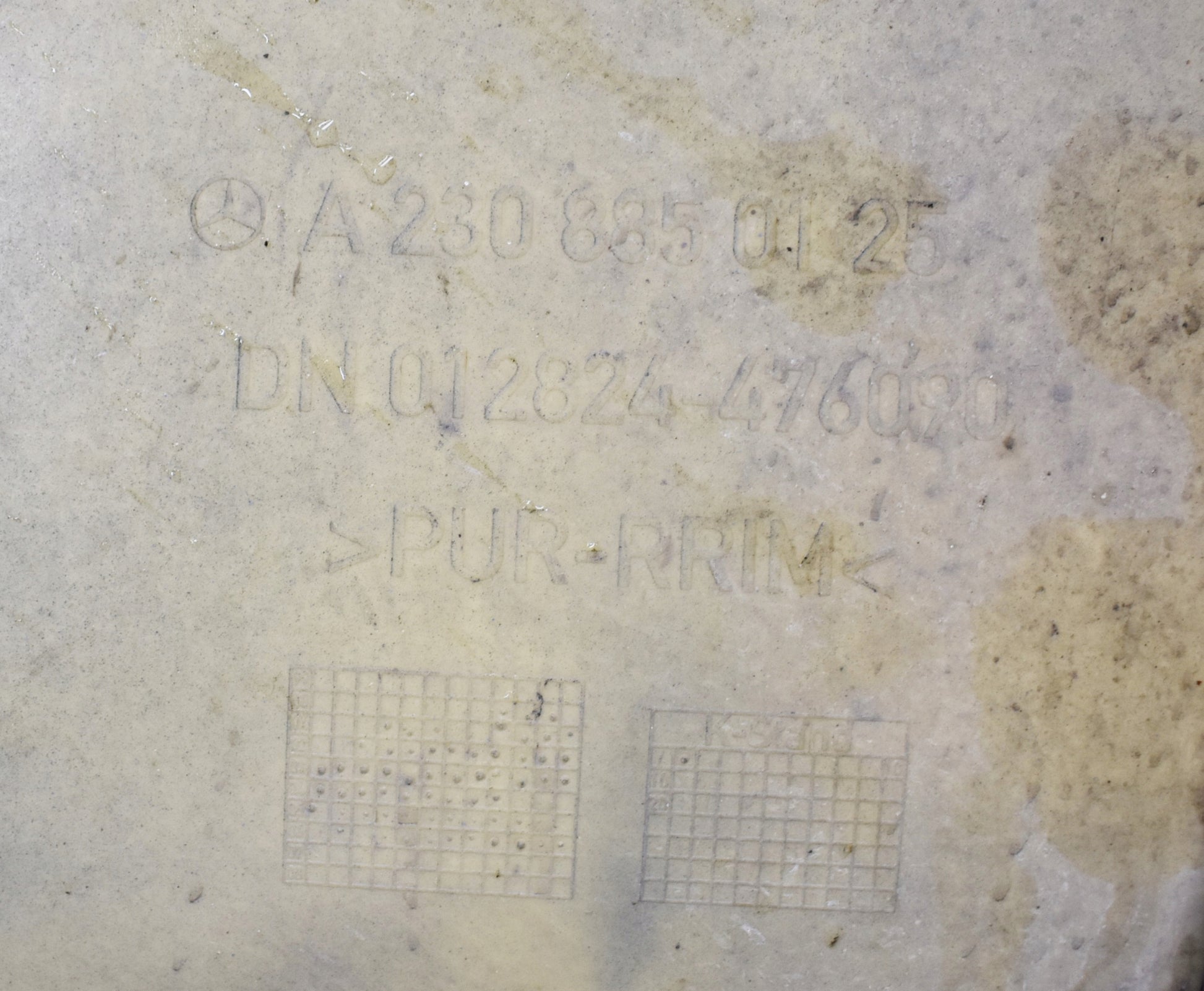 MERCEDES SL W230 REAR BUMPER EXCELLENT CONDITION ORG