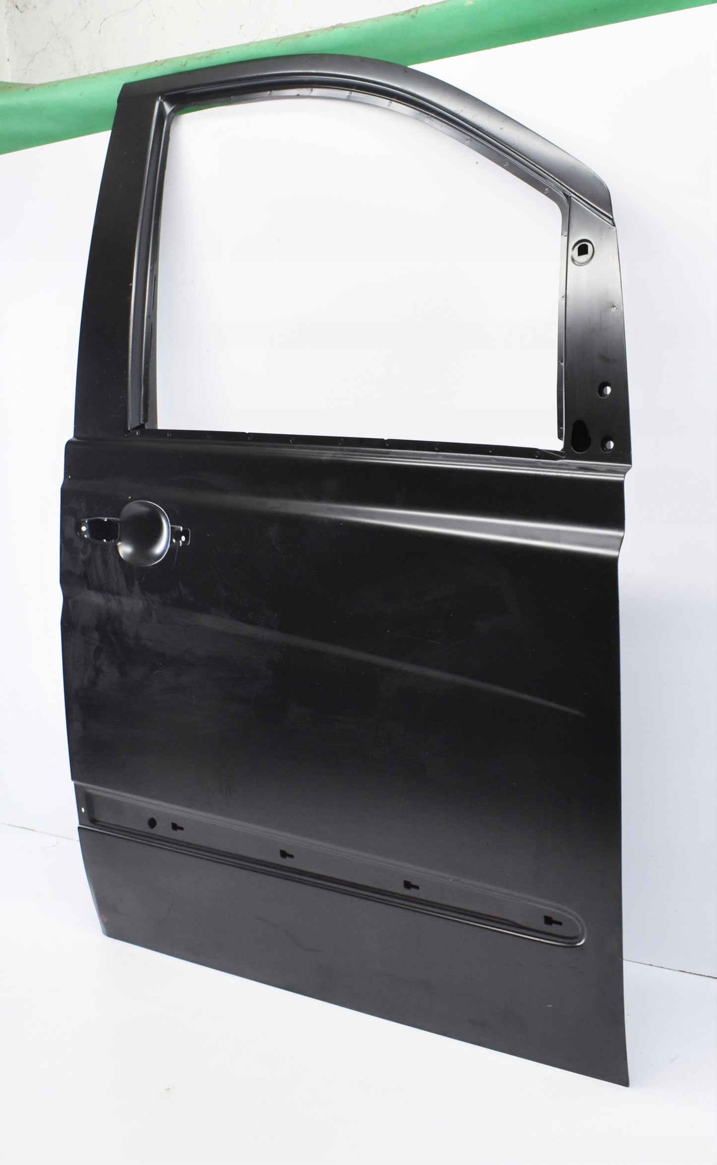 MERCEDES VITO VIANO W639 RIGHT FRONT DOOR ORG NEW