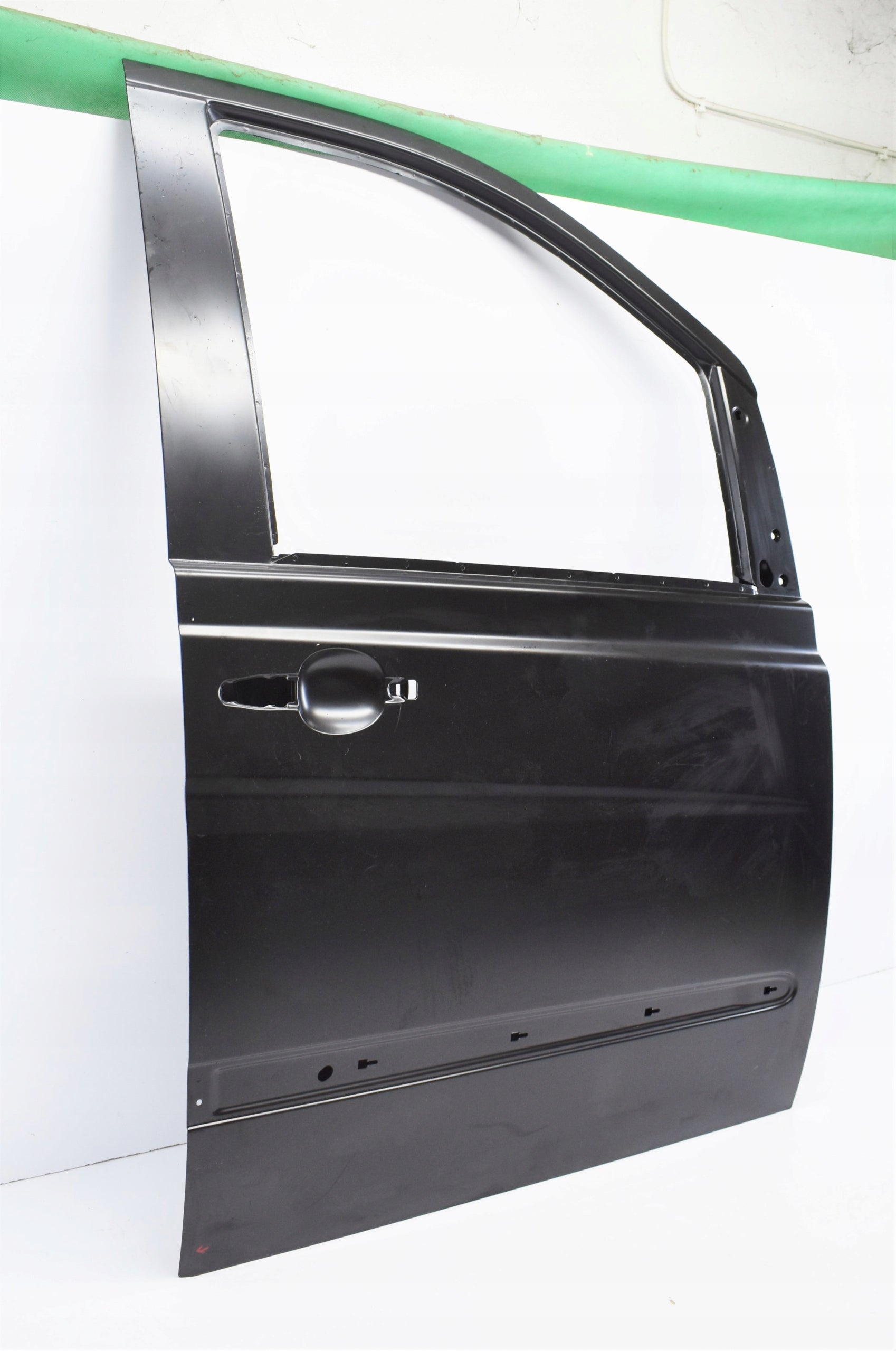 MERCEDES VITO VIANO W639 RIGHT FRONT DOOR ORG NEW