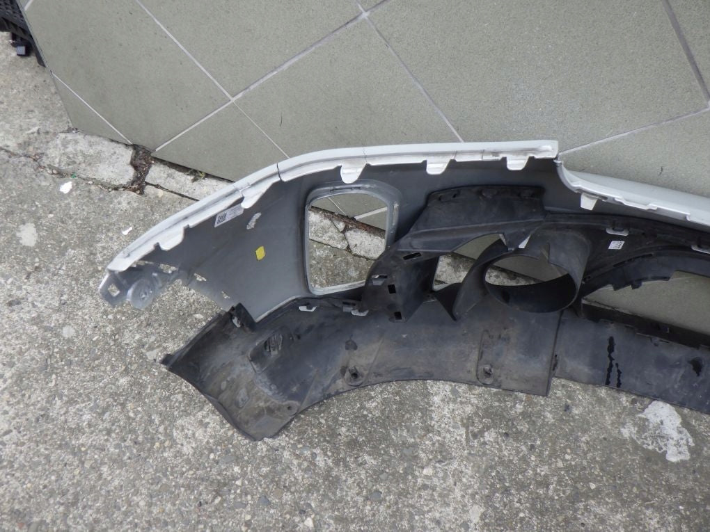 MINI COUNTRYMAN II F60 LIFT LCI 20- Front Bumper