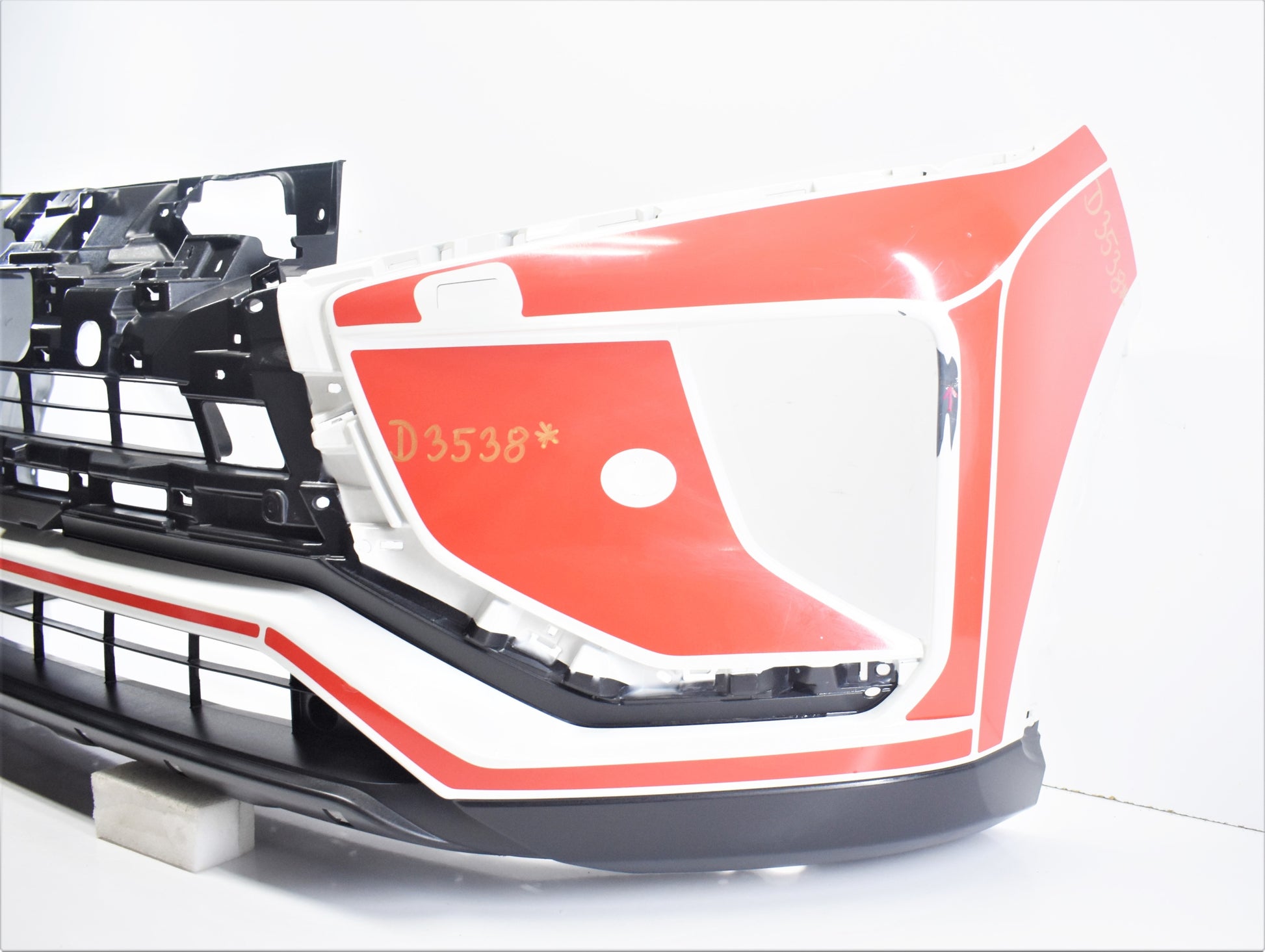 MITSUBISHI ECLIPSE CROSS FRONT BUMPER ORG