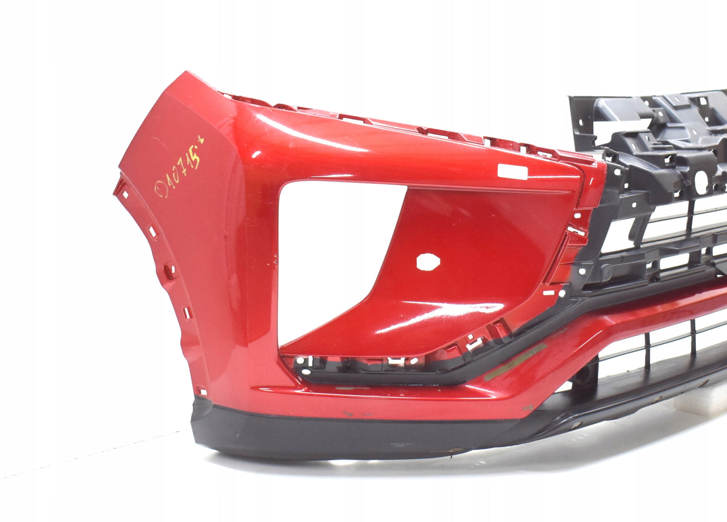 MITSUBISHI ECLIPSE CROSS FRONT BUMPER ORG