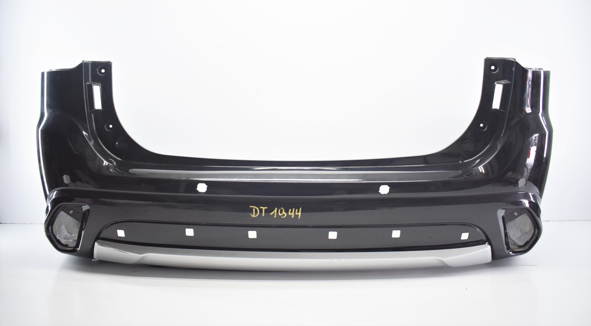 MITSUBISHI OUTLANDER REAR BUMPER LIFT ORG
