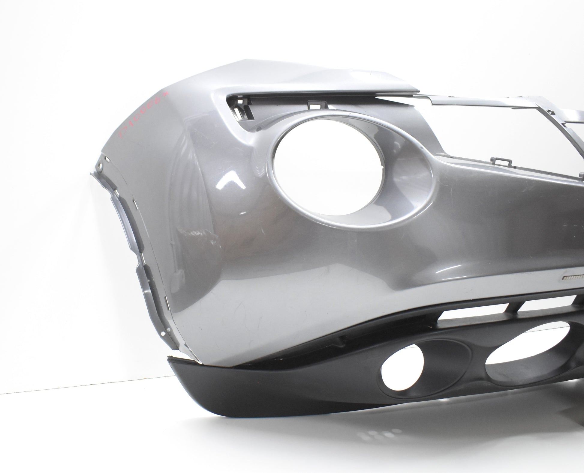NISSAN JUKE FRONT BUMPER ORIGINAL LOWER 10-14