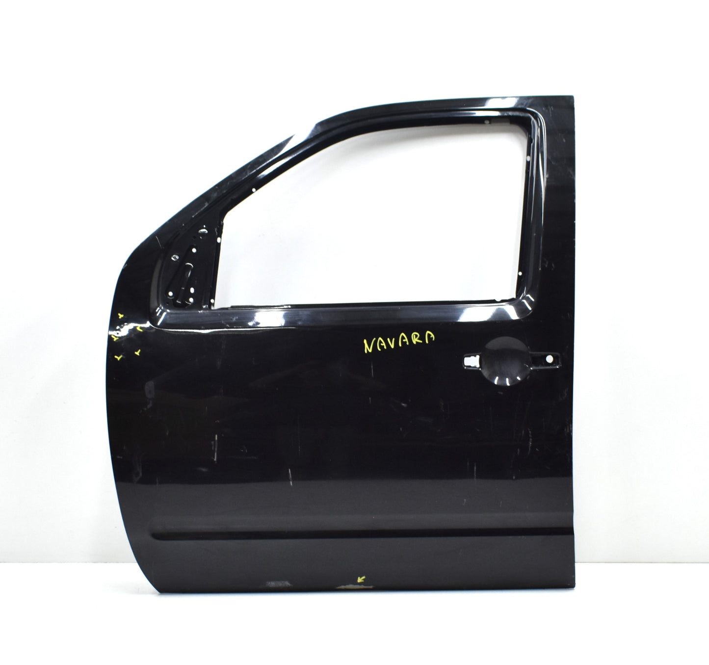 NISSAN NAVARA D40 LEFT FRONT DOOR ORG