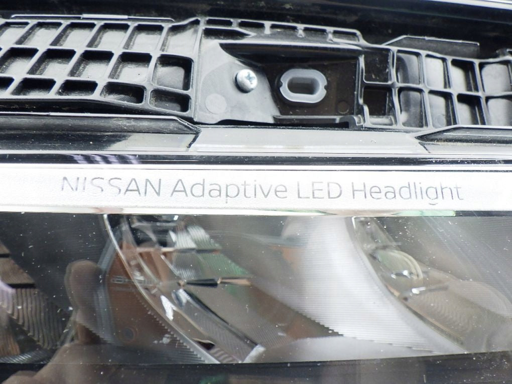 NISSAN QASHQAI III 3 J12 ADAPTIVE FULL LED 21- Front Right Headlight