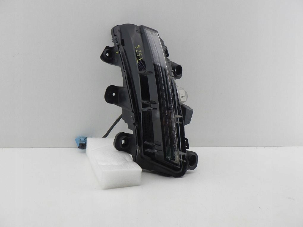 PEUGEOT 3008 II P84 5008 P87 2 LIFT FULL LED 20- HALOGEN LED DRL RIGHT