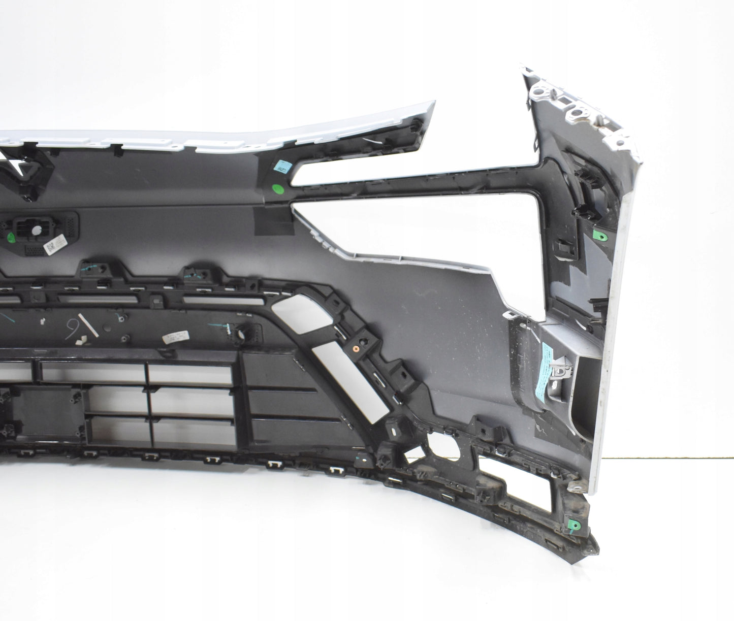 POLESTAR IV 4 FRONT BUMPER ORG + GRILLE