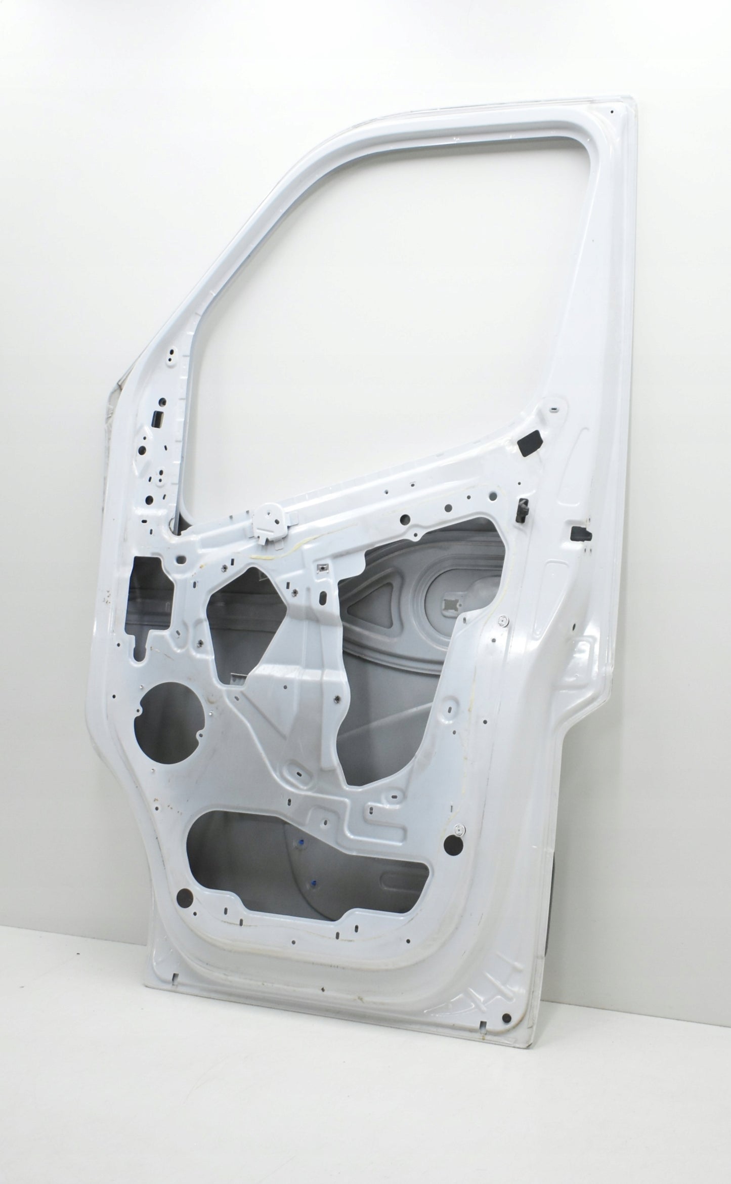 RENAULT MASTER III OPEL MOVANO RIGHT FRONT DOOR ORG