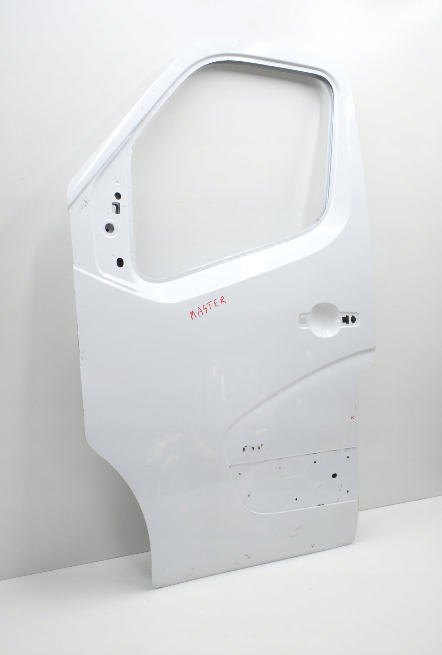 RENAULT MASTER IV LEFT FRONT DOOR ORG 21+