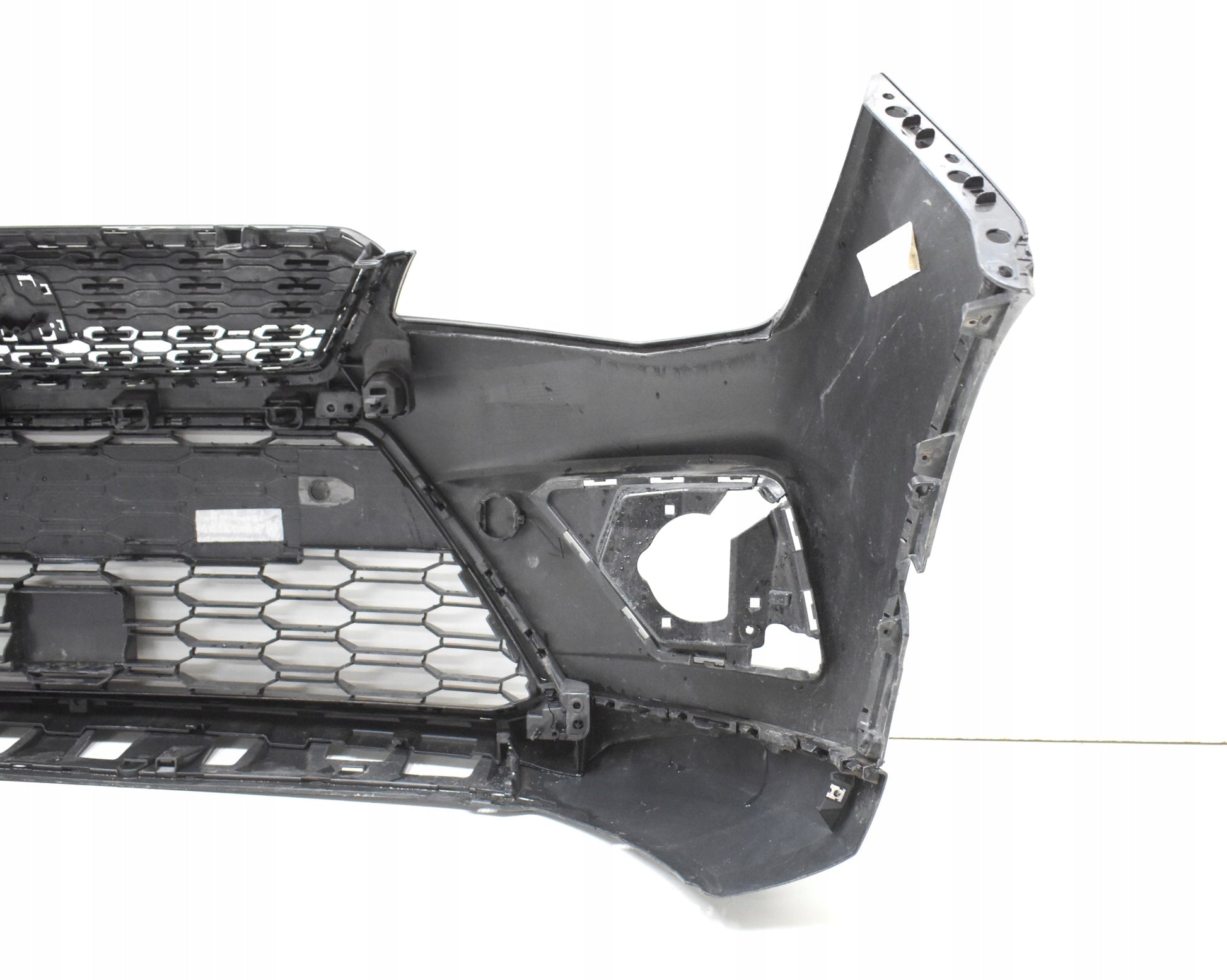 SEAT ARONA 6F9 FRONT BUMPER ORG + GRILLE + BOTTOM